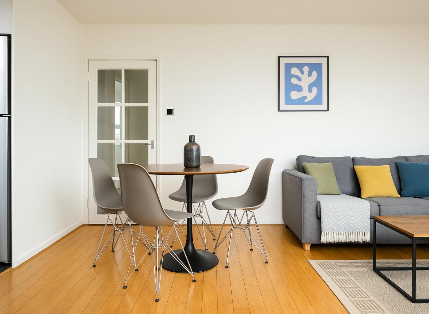 Bright Flat - 10 Mins To Bridge & The Shard Apartment *